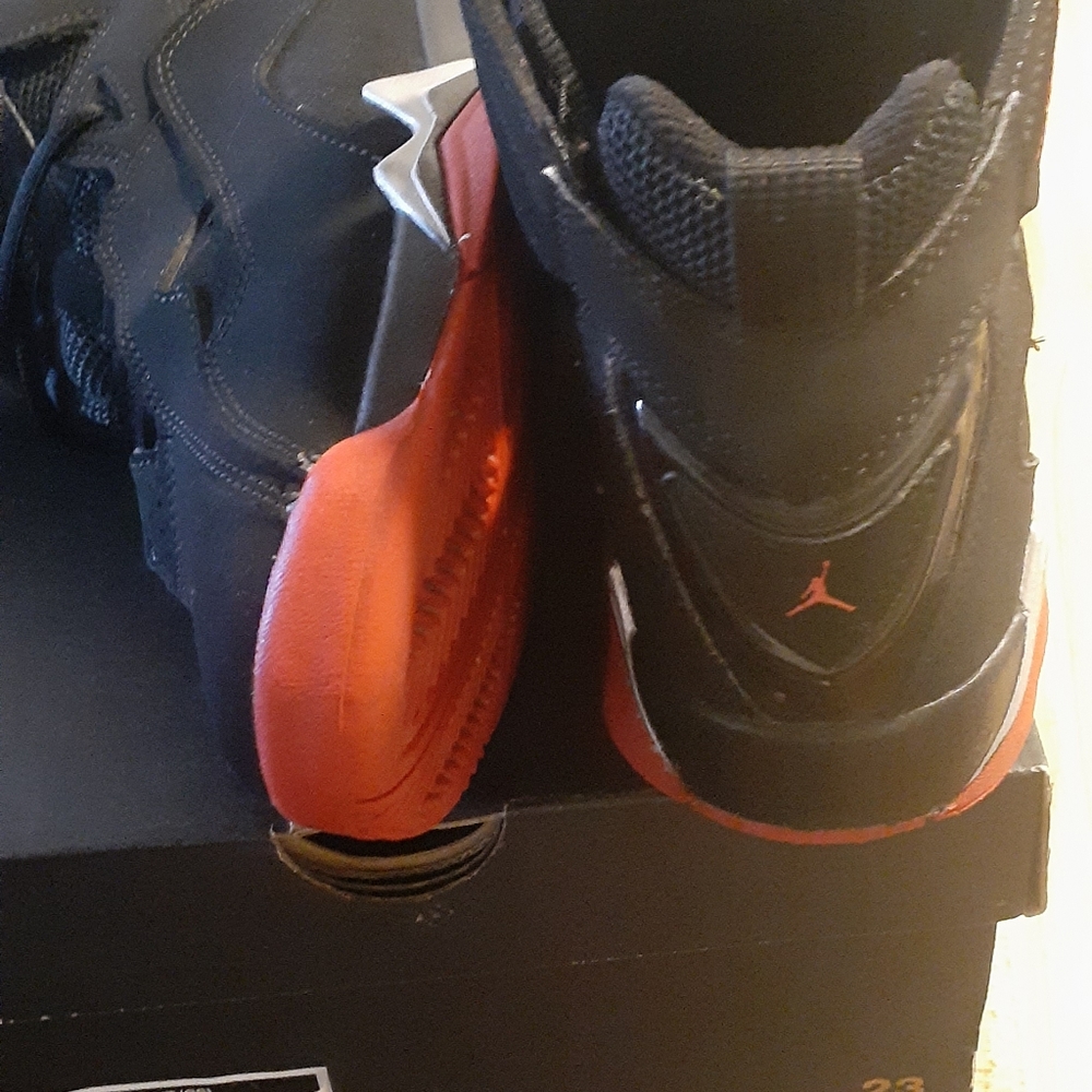 SOLD - Picture 7 of 8